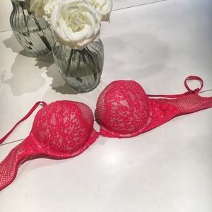 Victoria's Secret Very Sexy Push-Up hot pink